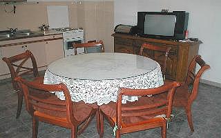 ante _ jidelna.JPG (15237 bytes)